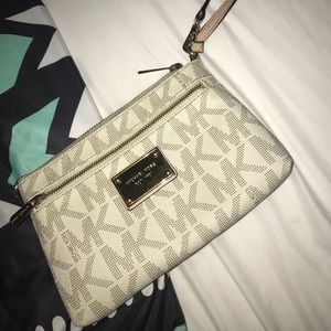 Michael Kors Wallet Purse